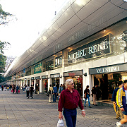 第五站: 栢麗購物大道