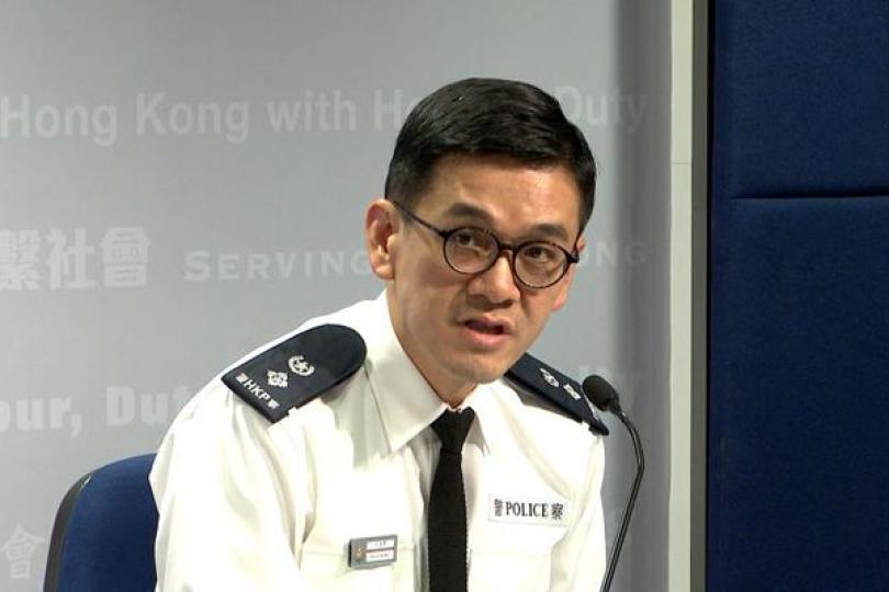 記者採訪須與警方保持距離