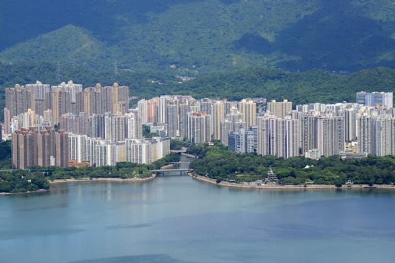 陳帆料更多發展商助建過渡性房屋