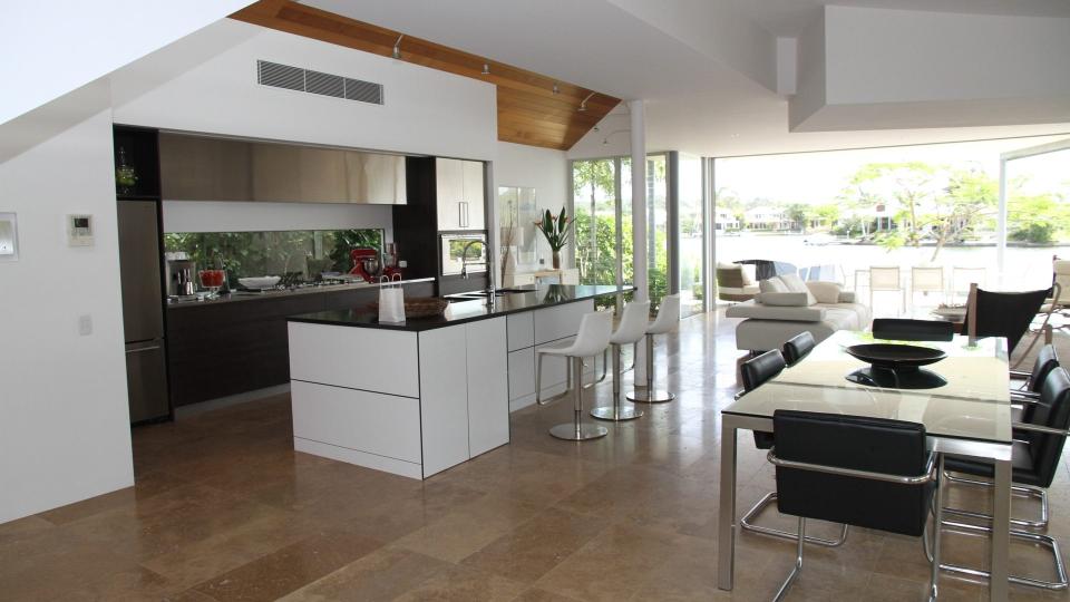 鍾錫熙長洲安老院