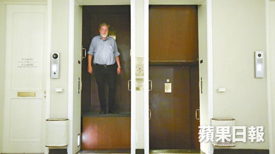 似搭摩天輪險被禁 德國人抗爭保留：蠢人做乜都危險1